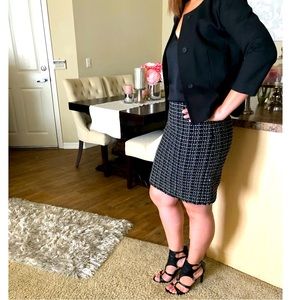 Black snd White Pencil Skirt